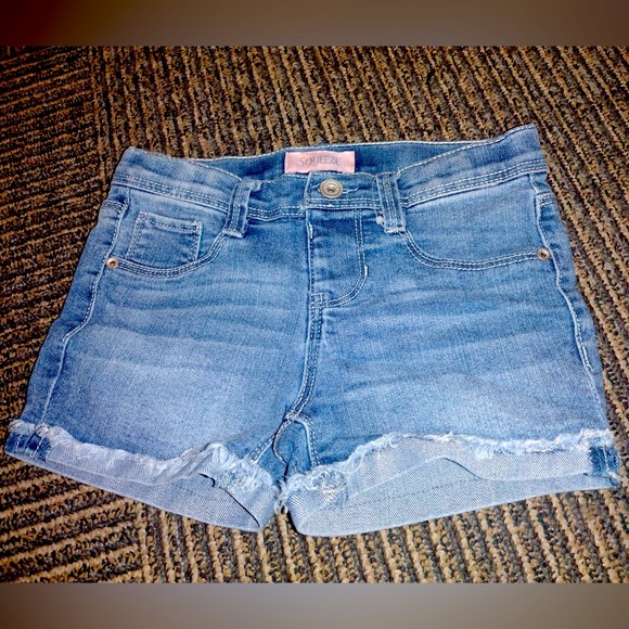 Little girls Jean shorts! - Picture 1 of 1